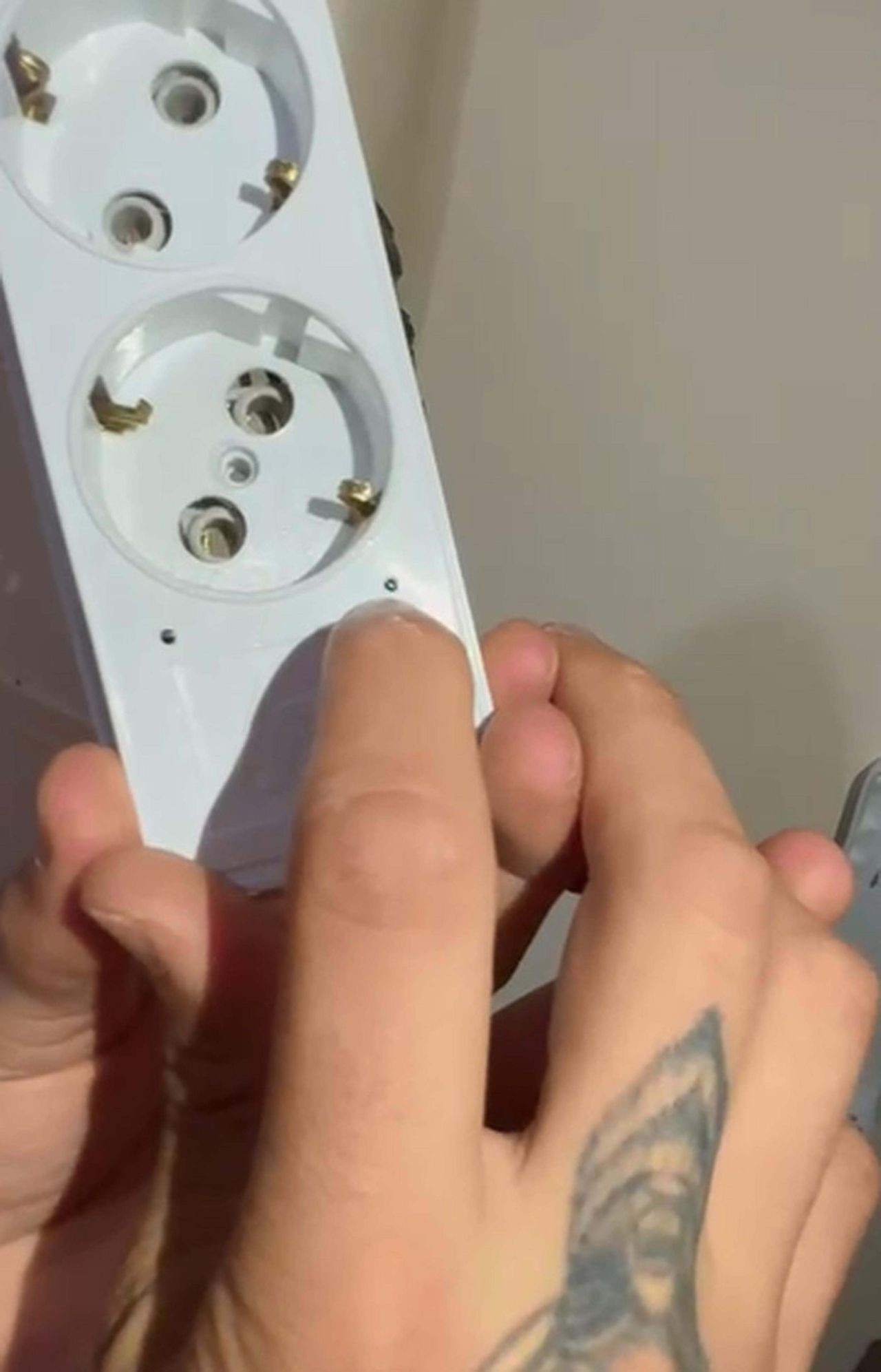 Denizli'de kiralık dairede gizli kamera rezaleti! Tutuklanan ev sahibi canlı izliyormuş: Fantezi için yaptım - Sayfa 4