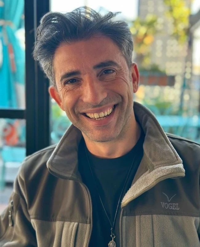 Ünlü oyuncu Mert Turak'tan özel hayat itirafı! ''Hala doyamadım kendime'' - Sayfa 4