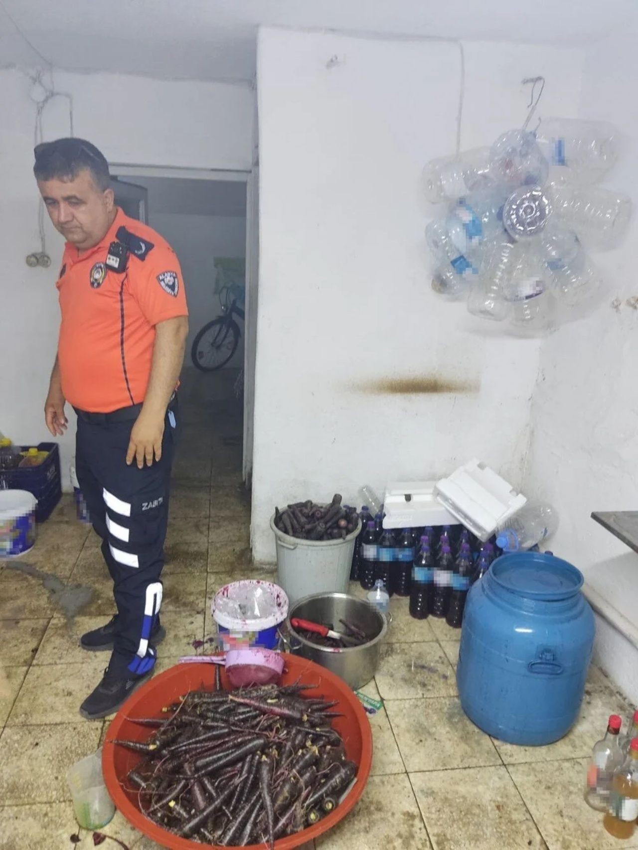 Mide bulandıran görüntüler! Alanya’da sağlıksız şalgam imalathanesi kapatıldı - Sayfa 1