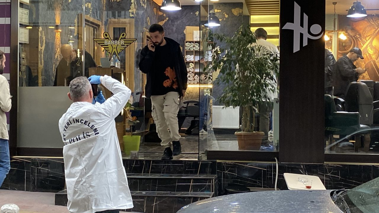 Samsun'da berberde kardeş cinayeti: Silahını hızlı çeken hayatta kaldı! Olay anı kamerada... - Sayfa 6
