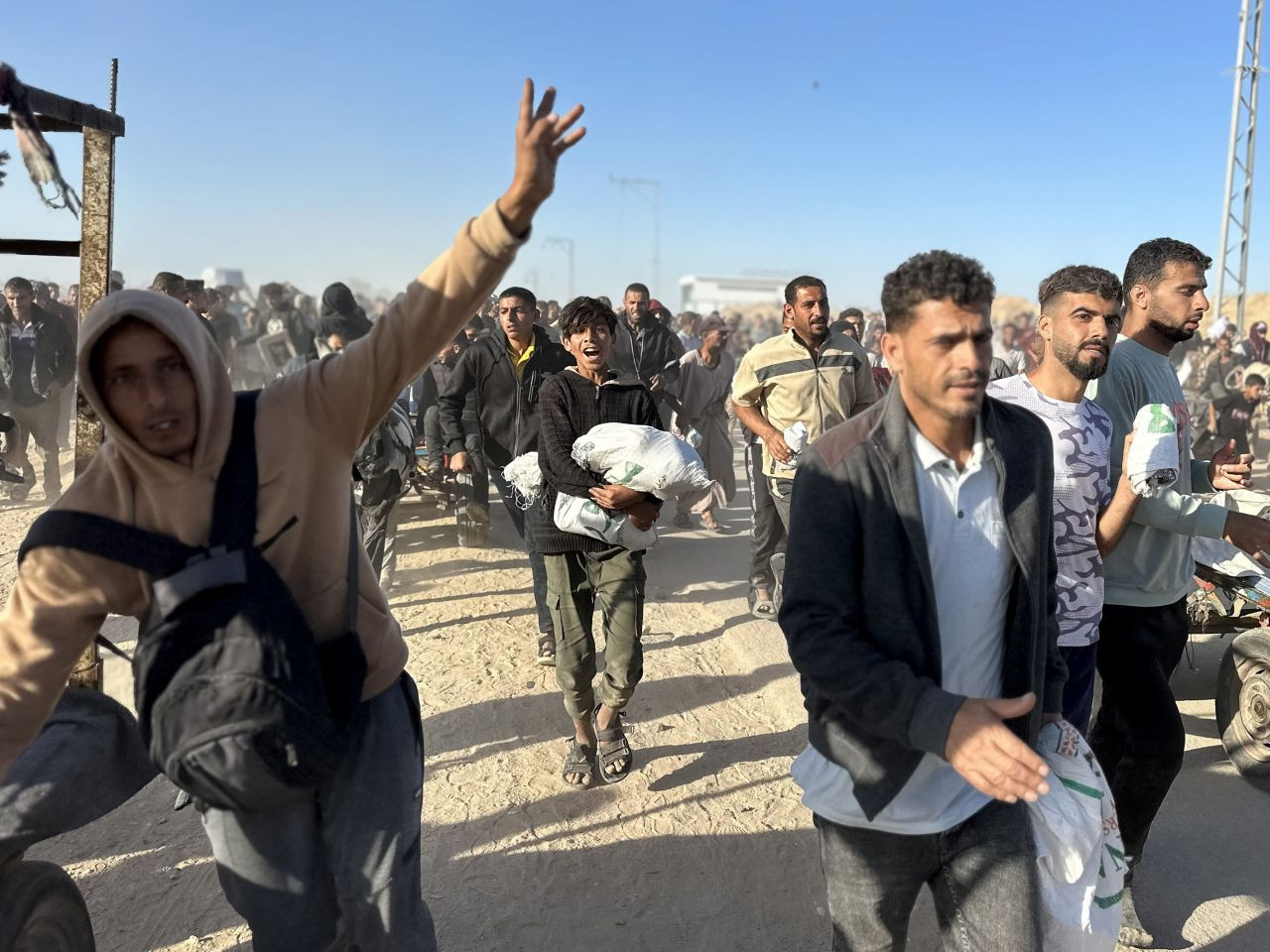 İsrail'in saldırısında 9 çocuğunu kaybeden Filistinli anne olayı Brezilya lideri Lula'yı çileden çıkardı - Sayfa 11