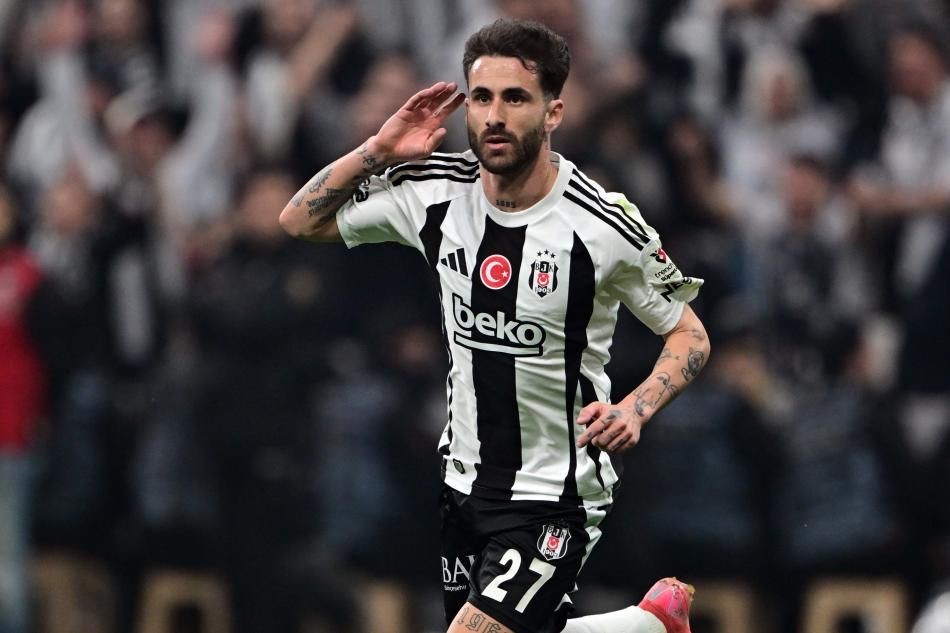 Galatasaray ve Beşiktaş arasında tarihe geçecek transfer operasyonu: Rafa Silva için flaş gelişme - Sayfa 1