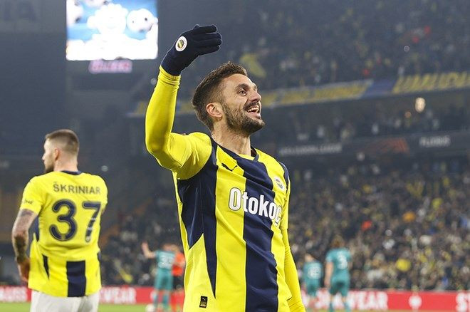 Fenerbahçe'de Edin Dzeko'nun ayrılığı sonrası bir ayrılık daha - Sayfa 5