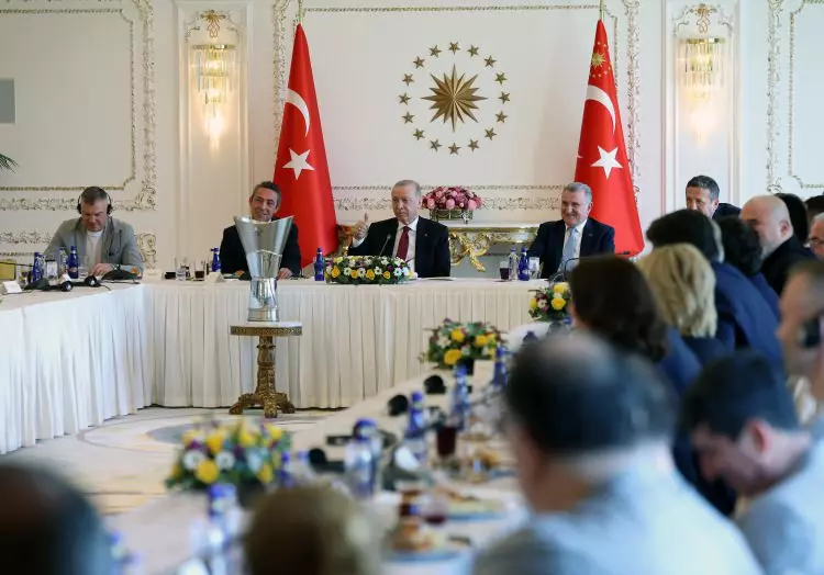 Cumhurbaşkanı Recep Tayyip Erdoğan, Euroleague şampiyonu Fenerbahçe'yi kabul etti - Sayfa 5