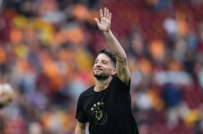 Fernando Muslera ve Dries Mertens Galatasaray formasıyla son maçına çıktı: Omuzlarda veda ettiler - Sayfa 6