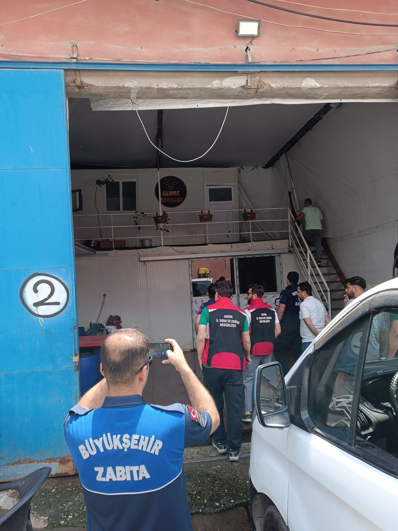 Kebabın başkenti Adana'da skandallar zinciri: Bu kez de 2.5 ton at eti ele geçirildi - Sayfa 2