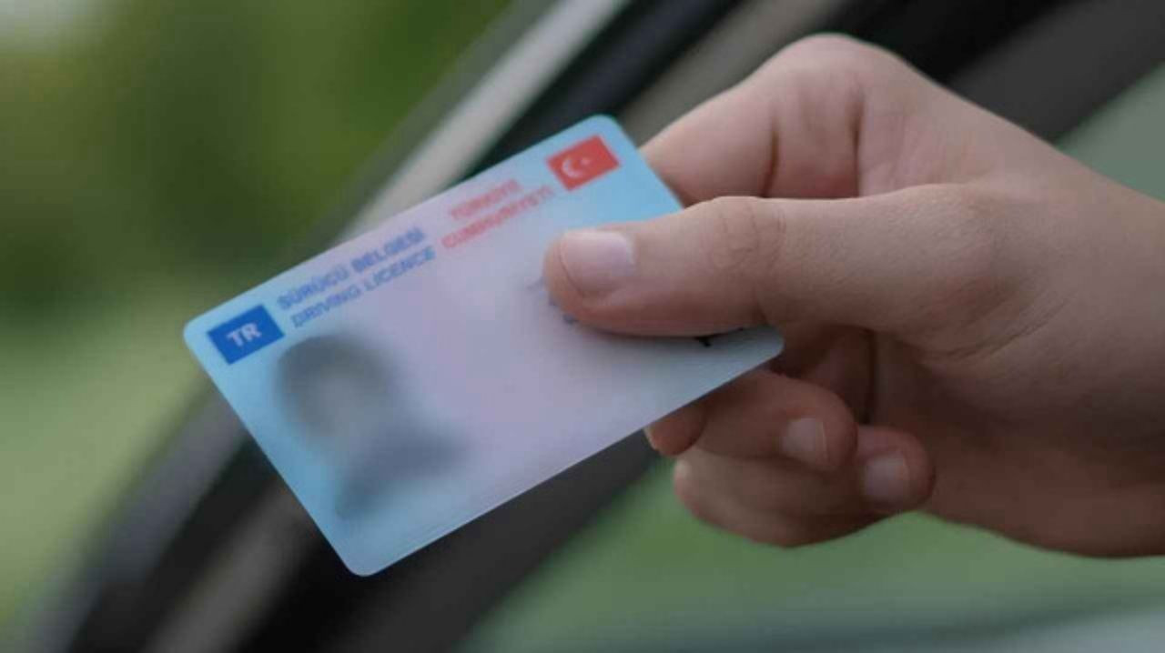 Ehliyette yeni dönem! O yaştakiler artık araç kullanamayacak - Sayfa 5