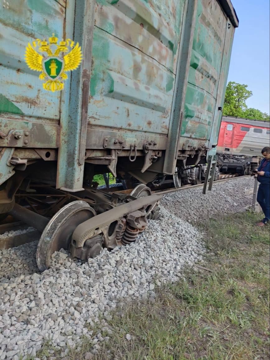 Rusya'da yolcu treninin üzerine köprü çöktü: 7 ölü, 66 yaralı - Sayfa 3