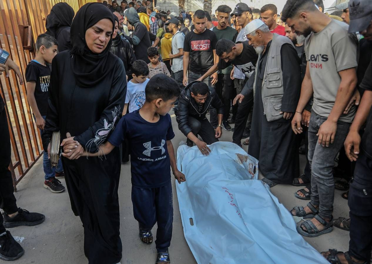 İsrail'den yeni katliam! İnsani yardım noktasına ulaşmaya çalışan Filistinli sivillere ateş açıldı: En az 30 ölü, 175 yaralı - Sayfa 6