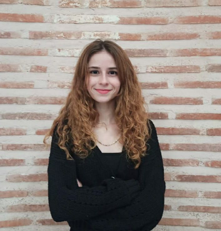 TRT spikeri Oya Eren'den yönetmen Ecre Begüm Bayrak'a bozkurt işaretli tepki! "Vatansız teröristler" - Sayfa 4