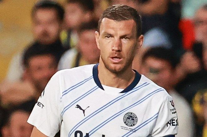 Büyük sürpriz: Süper Lig ekibinden Edin Dzeko bombası! - Sayfa 6