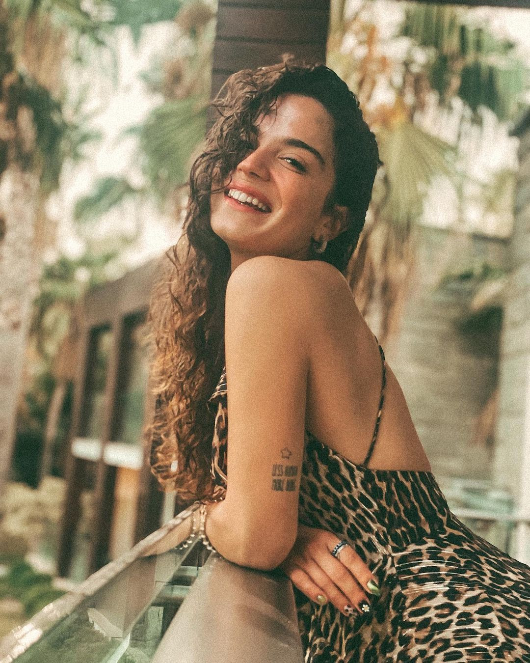 Aslı Bekiroğlu’nun hastane paylaşımı hayranlarını endişelendirdi: 9 saatlik ameliyat geçirdi - Sayfa 6