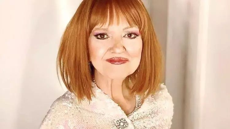 Gülden Karaböcek'ten yıllar sonra gelen şoke eden itiraf! Londra konserindeki kalabalığı görünce bomba ihbarı yapıldığını zannetmiş! - Sayfa 4
