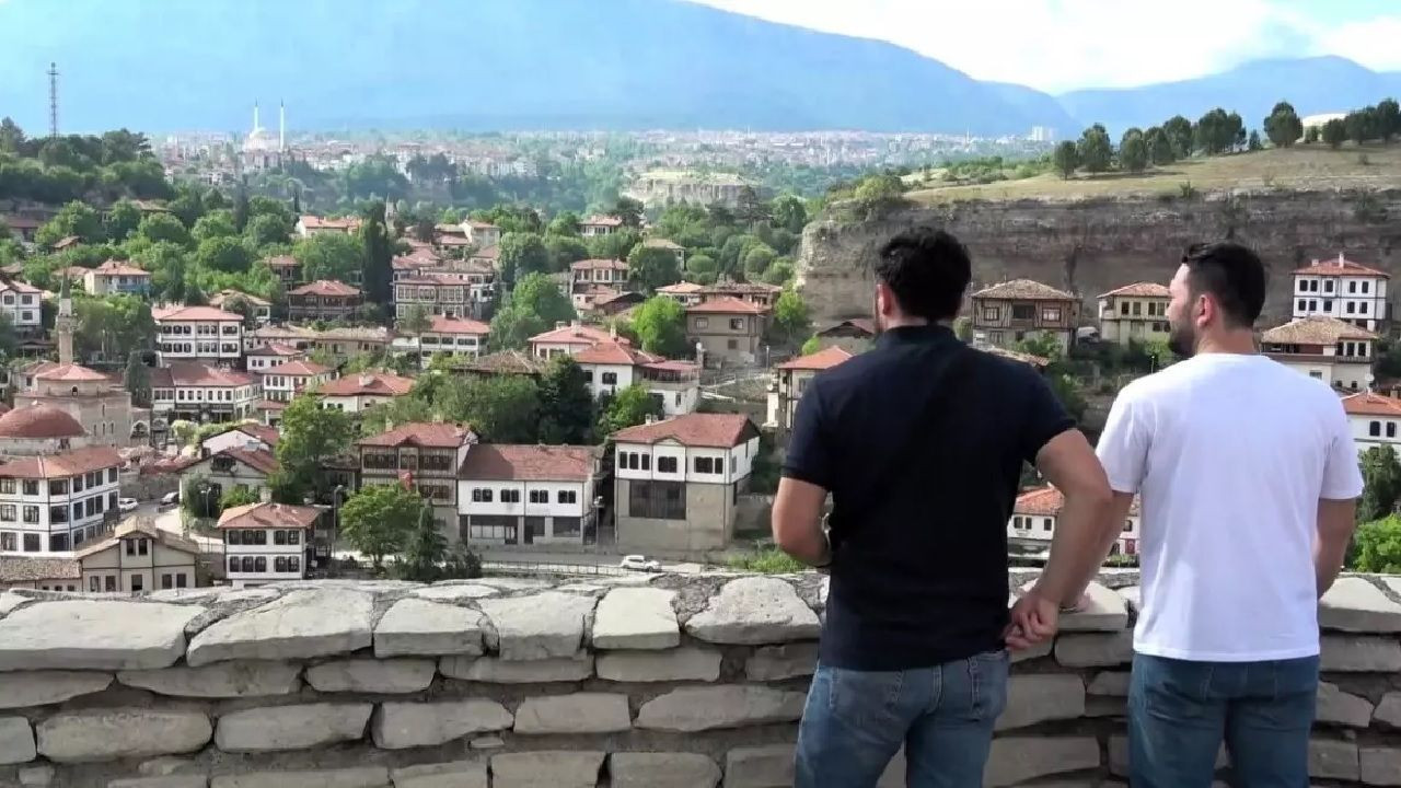 Safranbolu'da bayram coşkusu: Tarihi konaklar şimdiden %70 doluluk oranına ulaştı! - Sayfa 1