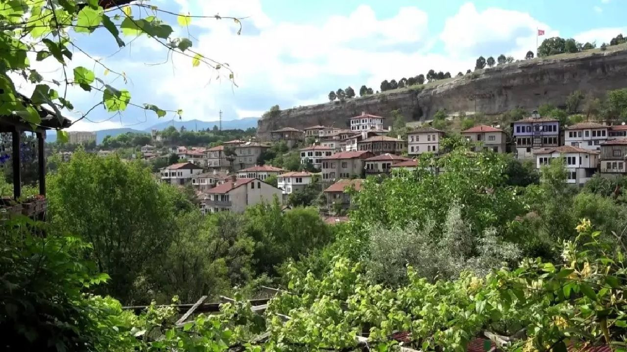 Safranbolu'da bayram coşkusu: Tarihi konaklar şimdiden %70 doluluk oranına ulaştı! - Sayfa 4