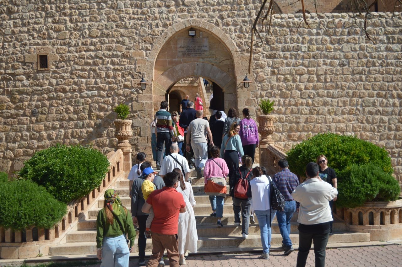 Terörsüz Türkiye süreci turizmi patlattı, otellerde doluluk oranı yüzde 97'ye ulaştı, Mardin bayram ediyor - Sayfa 3