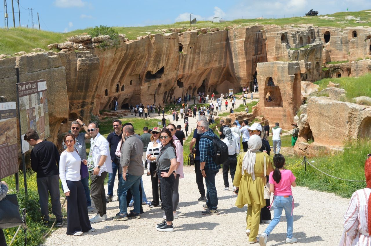 Terörsüz Türkiye süreci turizmi patlattı, otellerde doluluk oranı yüzde 97'ye ulaştı, Mardin bayram ediyor - Sayfa 4