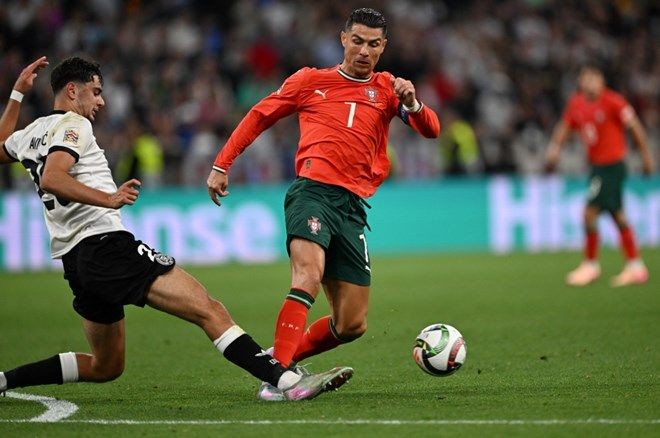 Bütün dünya, Cristiano Ronaldo'nun Almanya maçında yaptığını konuşuyor: Ülkesi ayağa kalktı - Sayfa 1