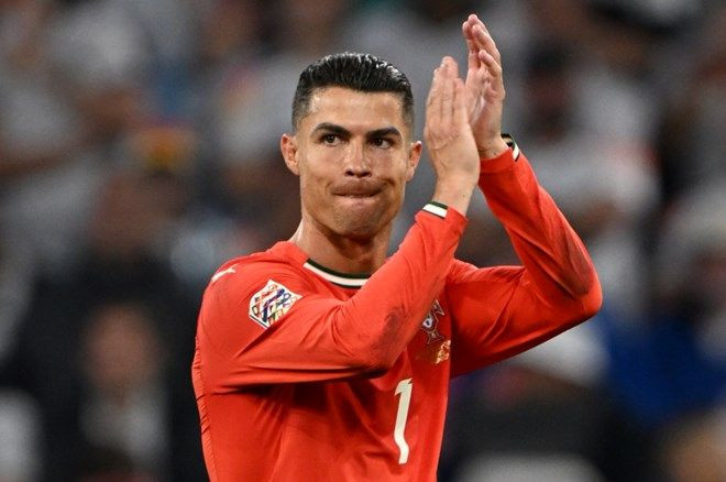 Bütün dünya, Cristiano Ronaldo'nun Almanya maçında yaptığını konuşuyor: Ülkesi ayağa kalktı - Sayfa 5