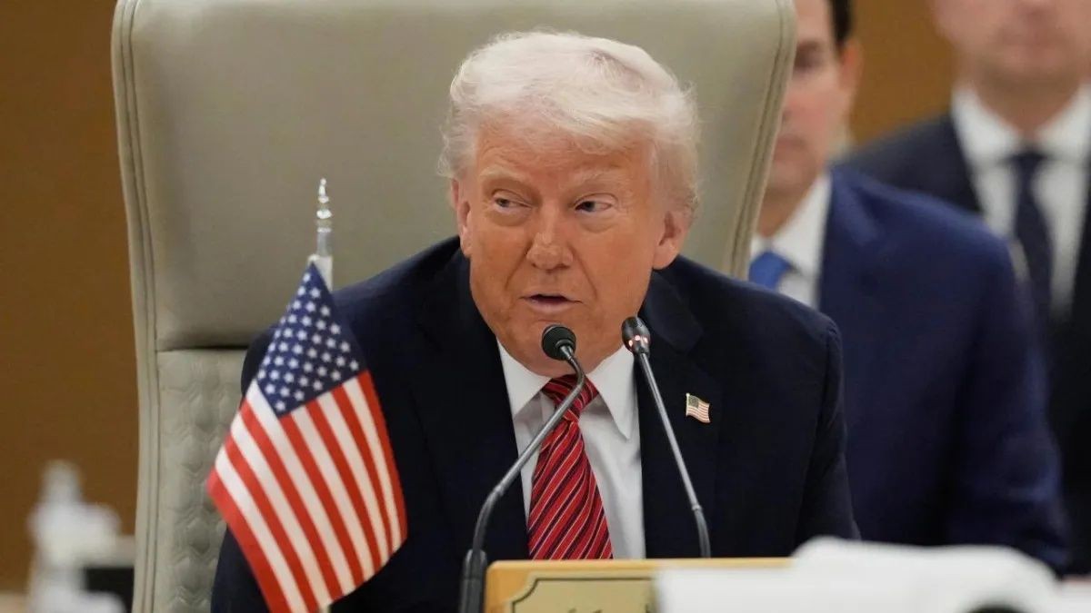 Los Angeles’ta tansiyon yüksek! Kaliforniya Valisi'nden Trump'a zehir zemberek çıkış: Askerlerini yiyeceksiz, susuz gönderdin! - Sayfa 1