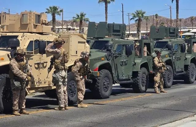 Trump’ın göçmen avı Los Angeles’ı yaktı: Askerler sokakta! İngiliz medyasından şok iddia: Amerika adım adım iç savaşa gidiyor! - Sayfa 4