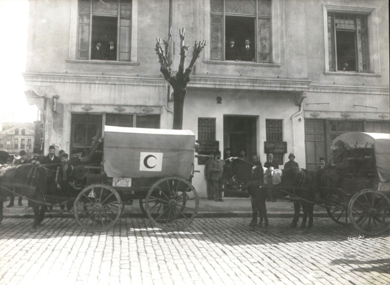 Türk Kızılay 400 bin gönüllüsüyle 157’nci kuruluş yıl dönümünü kutluyor - Sayfa 1