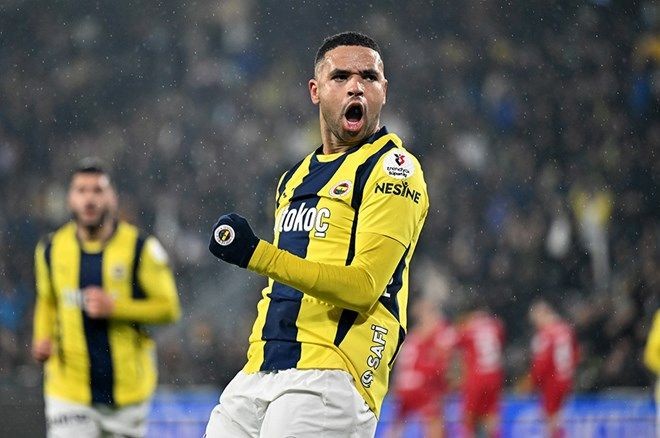 Fenerbahçe'ye talih kuşu: Victor Osimhen reddetti, Youssef en-Nesyri'ye rekor teklif geldi! - Sayfa 1