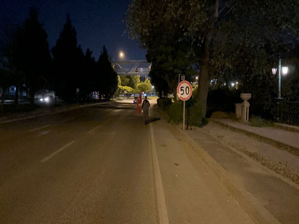 Gazze'ye yürüyor: Elinde bir paket un ve Türk bayrağı var... "Filistin'deki çocuklar da benim çocuklarım kadar değerli" - Sayfa 2