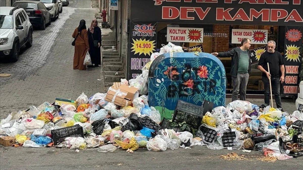 Grev bitti, şimdi sıra kıyımda... İzmir Büyükşehir Belediyesi’nde bin çalışan işten çıkarılıyor - Sayfa 3