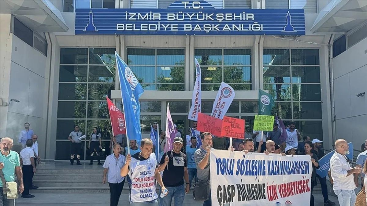 Grev bitti, şimdi sıra kıyımda... İzmir Büyükşehir Belediyesi’nde bin çalışan işten çıkarılıyor - Sayfa 1