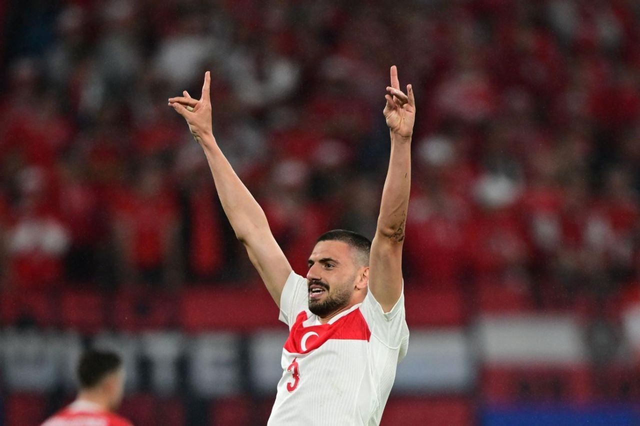 Fenerbahçe'den Stoper Hamlesi: Milli Yıldız İle İşi Bitirmek İstiyor - Sayfa 1