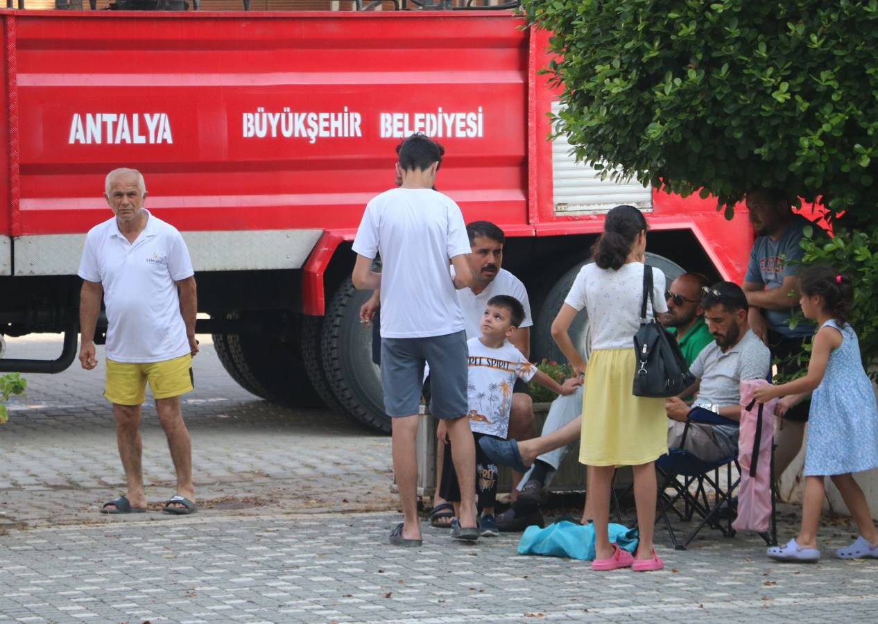 Alanya'da 5 yıldızlı otelde yangın! Turistler tahliye edildi, otelin defalarca mühürlendiği ortaya çıktı - Sayfa 7