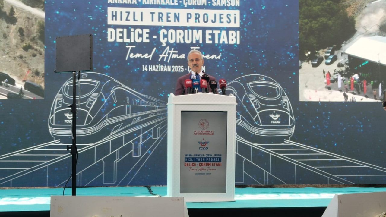 Abdulkadir Uraloğlu: 2053’te ülkemizi 48 saatte dolaşmak mümkün olacak - Sayfa 1