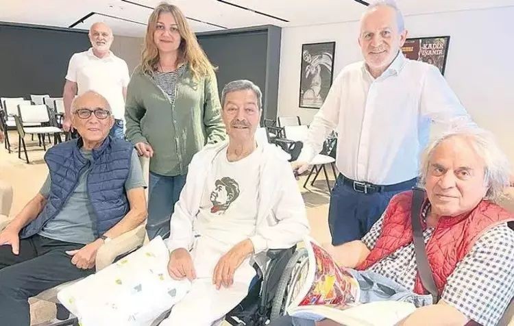 Kadir İnanır'ın sağlık durumunda sevindiren gelişme! 3 ay içinde destek almadan yürüyebilecek - Sayfa 4