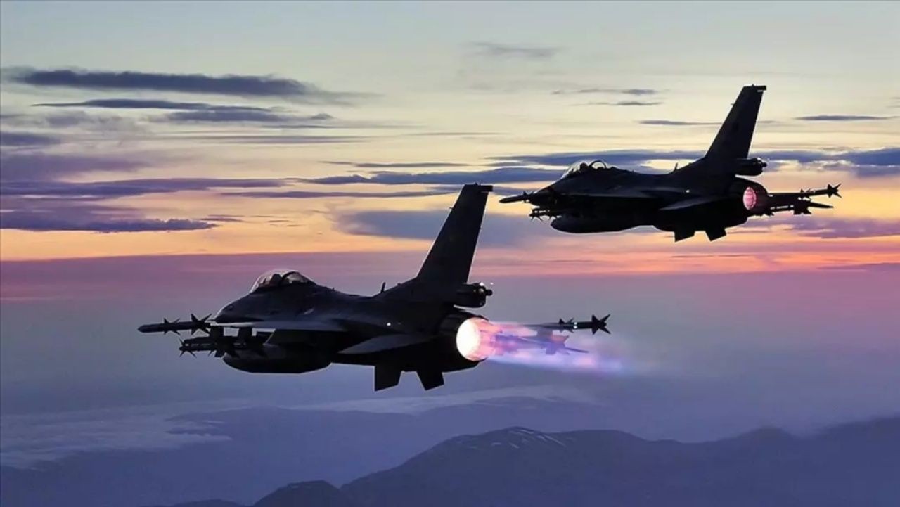 Türk F-16’ları havada! Sınırı ihlal eden İsrail uçaklarına sert uyarı! Türkiye teyakkuzda - Sayfa 2