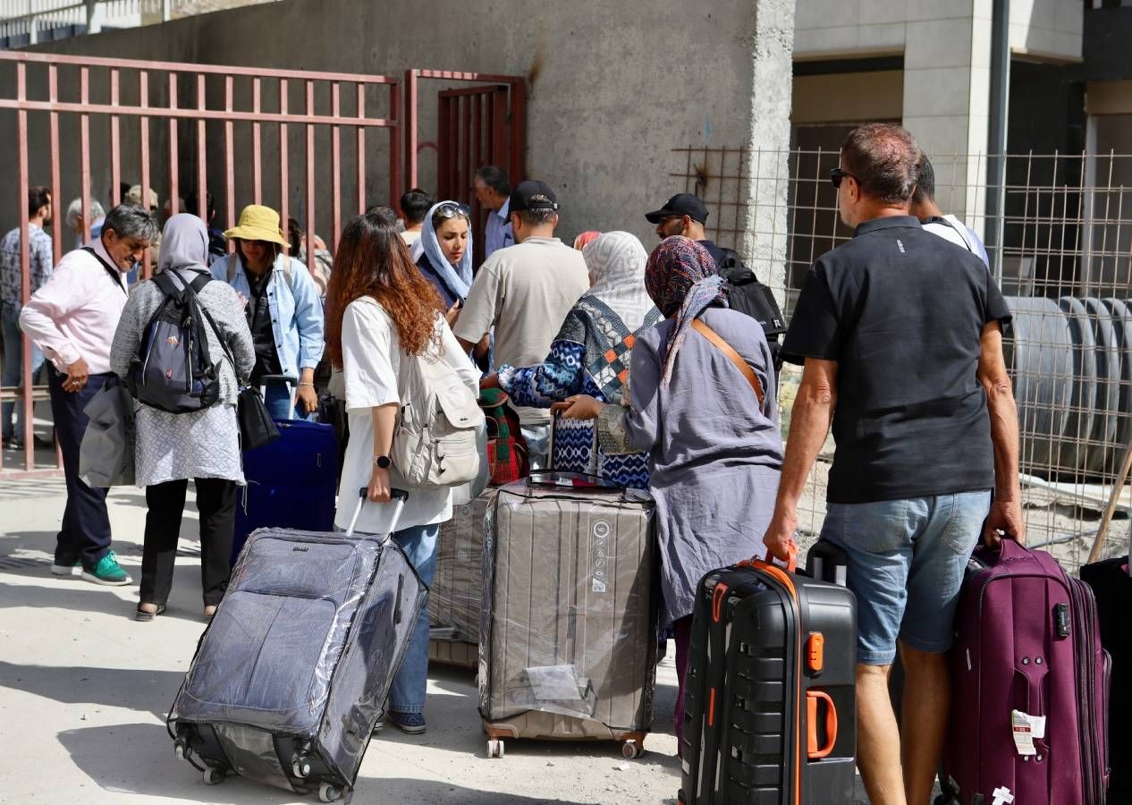 İranlılardan kararlılık mesajı: Savaştan korkmuyoruz, vatanımıza sahip çıkacağız - Sayfa 1