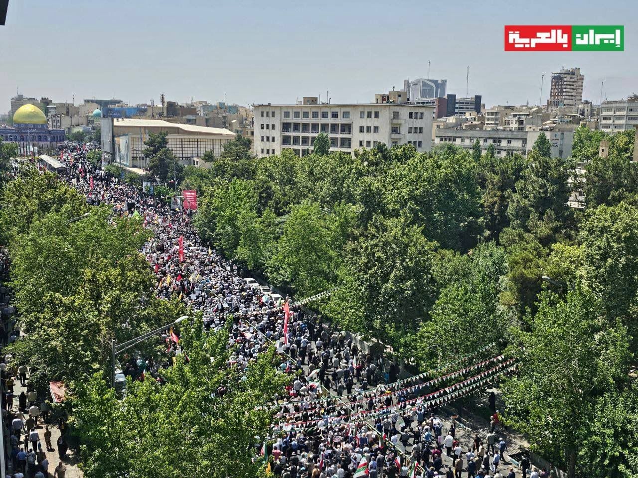 Tahran'da halk sokaklara döküldü: "Cuma öfkesi"nde İsrail ve ABD'ye lanet yağdı! "Kahrolsun İsrail!” sloganları Tahran’ı inletti... - Sayfa 4
