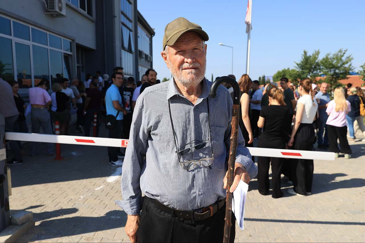 Şevki Amca 81 yaşında 8. kez YKS’de! "Yüksek puan alsam da tercih yapmayacağım" - Sayfa 3
