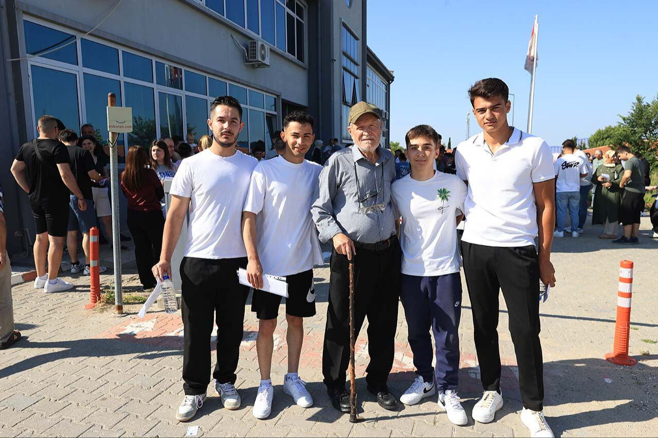Şevki Amca 81 yaşında 8. kez YKS’de! "Yüksek puan alsam da tercih yapmayacağım" - Sayfa 2
