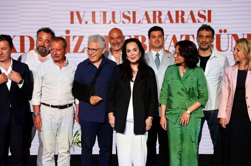 Yeşilçam'ın efsanesi Türkan Şoray'dan sinema itirafı! "Bizi oyuncu olarak görmüyorlardı" - Sayfa 2