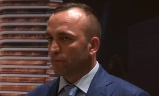 CHP'de kurultay kumpası: 100 daire, iPhone ve dolar karşılığı oy satın alındı... Amaç: Partiyi ele geçirmek! - Sayfa 9