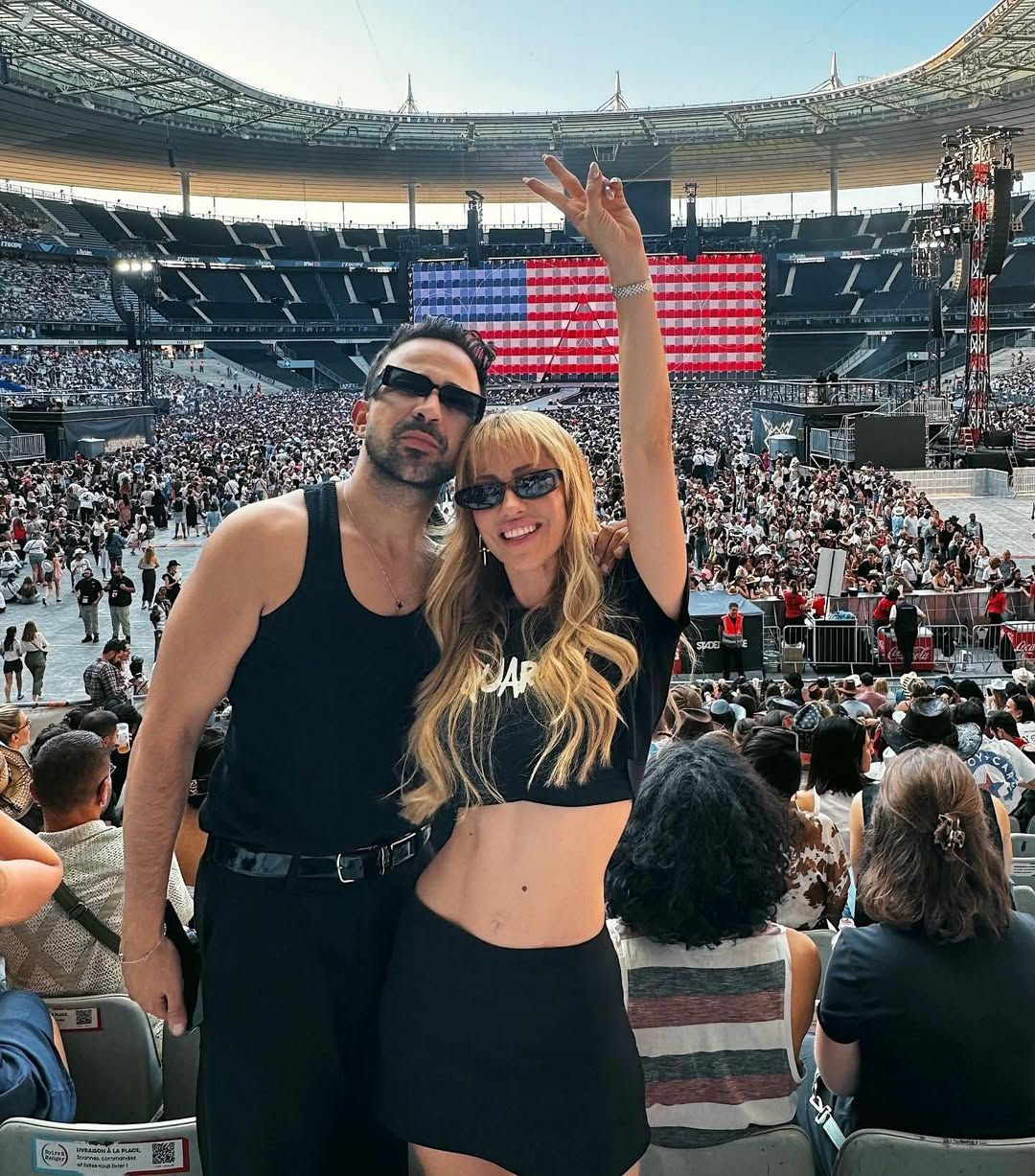 Beyonce’nin Paris konserini en önden izleyen Demet Akalın, Derya Uluğ’a hava attı! - Sayfa 4