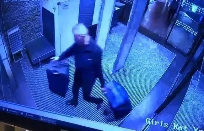 CHP'de kurultay kumpası: 100 daire, iPhone ve dolar karşılığı oy satın alındı... Amaç: Partiyi ele geçirmek! - Sayfa 8