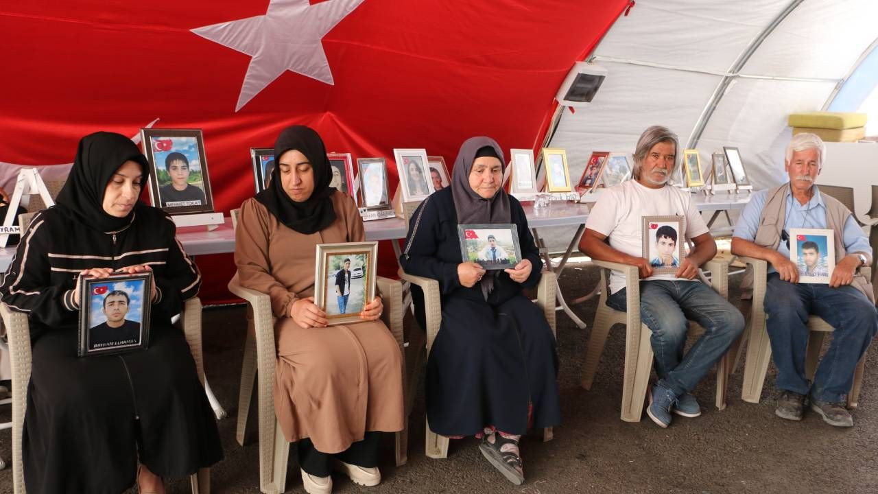 Boşuna çekilmedi bunca acılar... Diyarbakır anneleri kavurucu sıcaklara rağmen evlat nöbetine devam ediyor - Sayfa 4