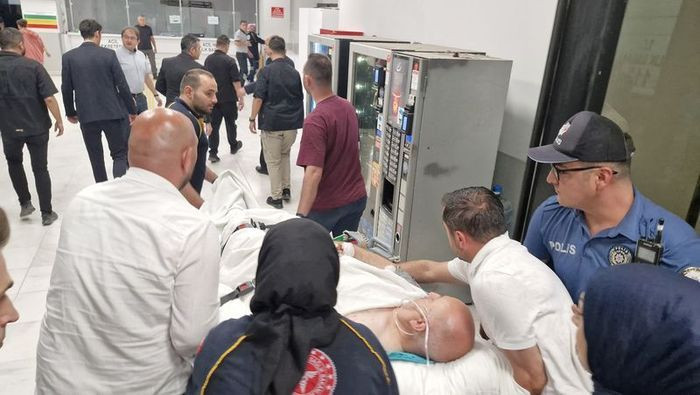 Kocaeli Darıca Belediye binasında kan donduran anlar: Zabıta memuru başkanlık makamında intihar etti, seken kurşun Başkan Bıyık'ı yaraladı - Sayfa 6