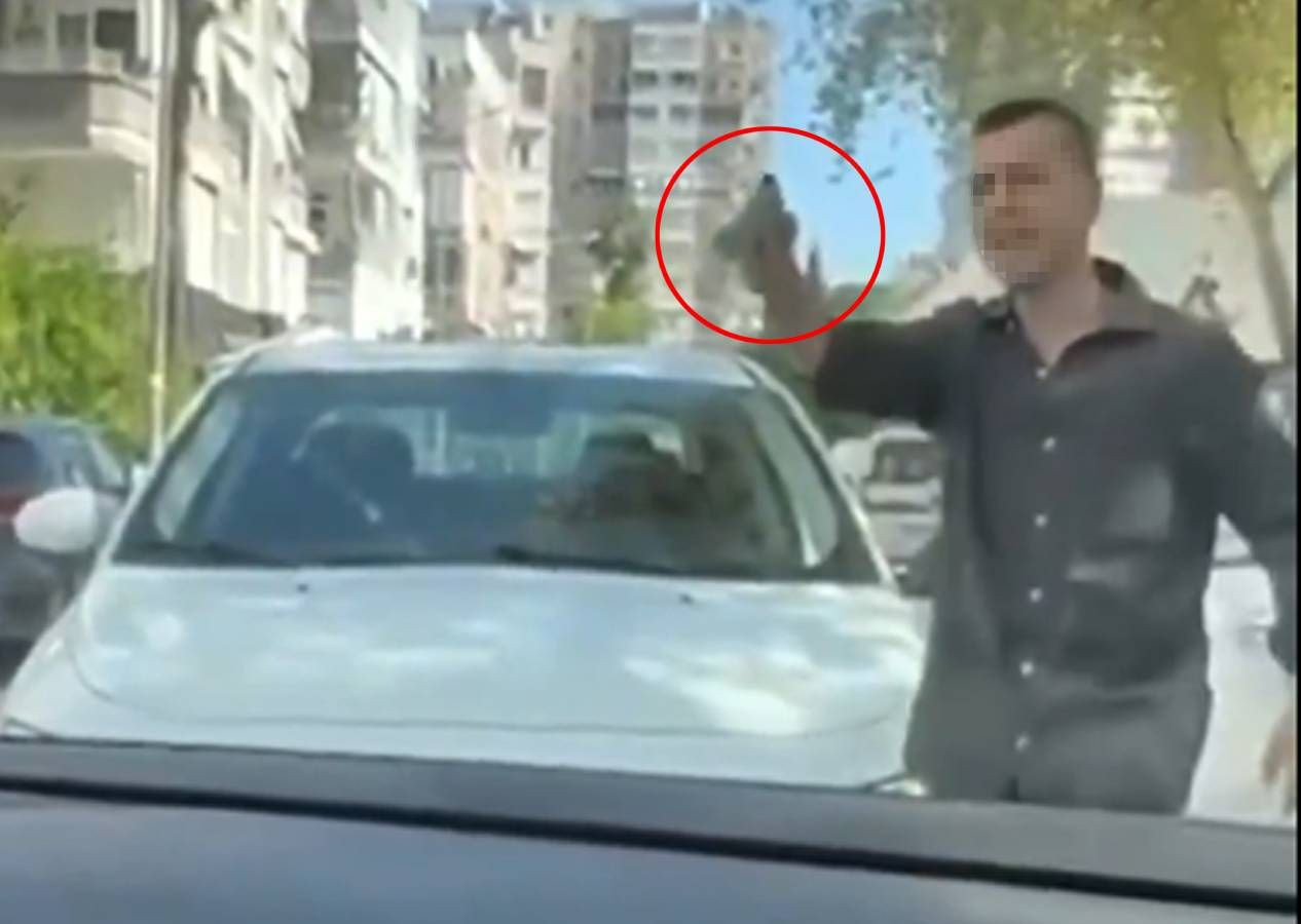 Trafikte kadınlara silah çeken magandaya saklandığı delikte gözaltı! Emniyet gereğini yaptı... - Sayfa 2