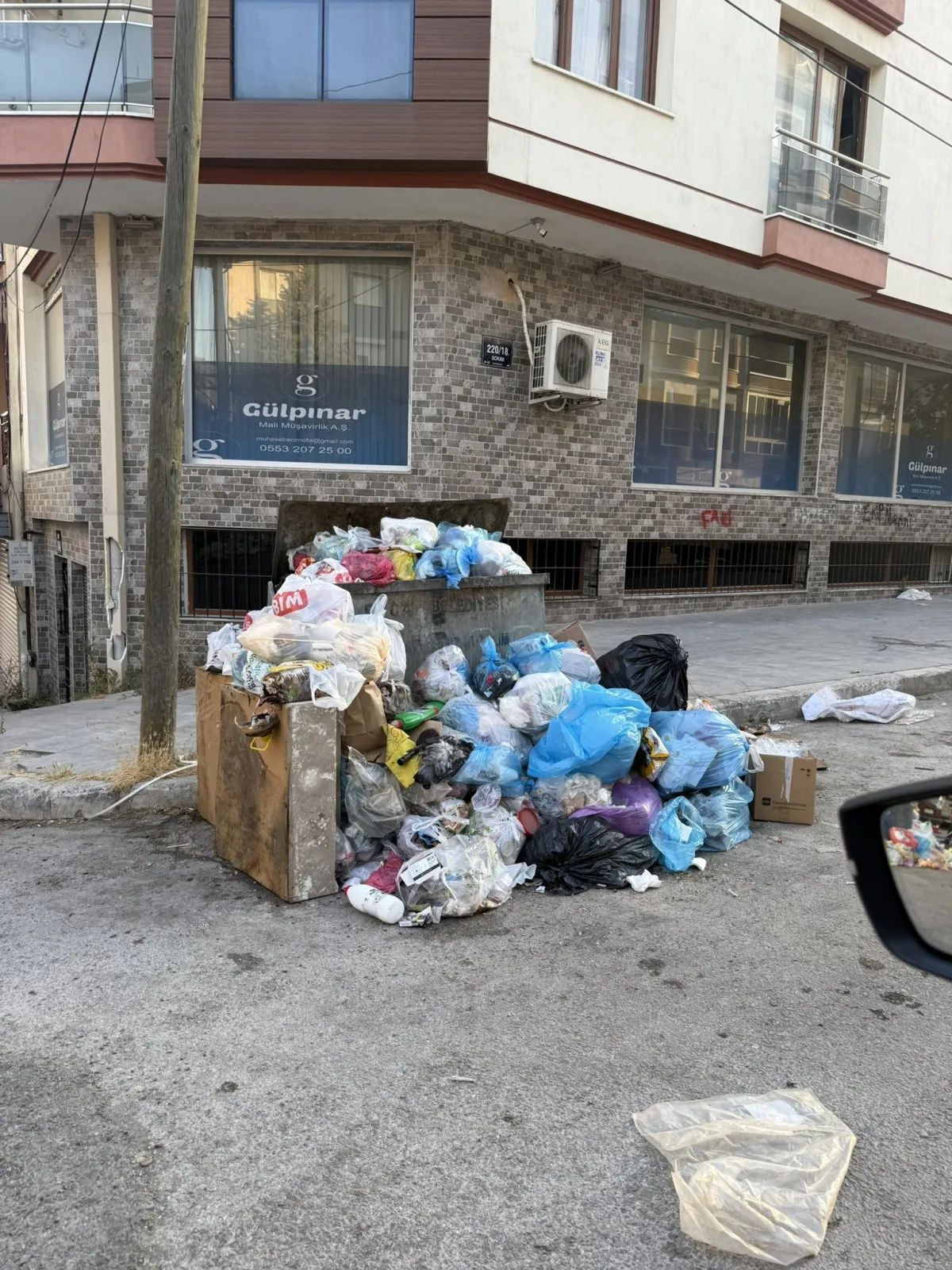 CHP'li Buca Belediyesi’nde grev krizi büyüyor: Çöpler toplanmıyor, mahalleleri kötü koku ve fareler sardı! - Sayfa 4