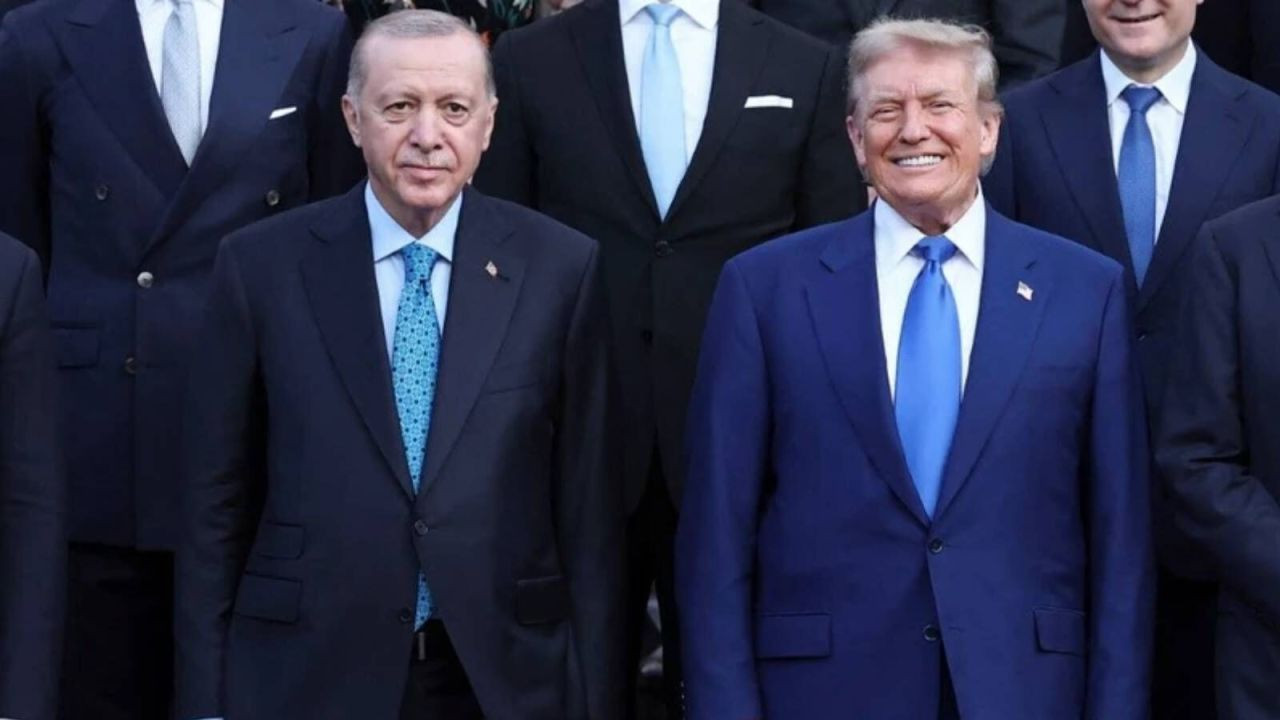 Cumhurbaşkanı Erdoğan-Trump zirvesinde dikkat çeken detay! Erdoğan'ın elindeki zarfta ne var? İşte iki senaryo... - Sayfa 6