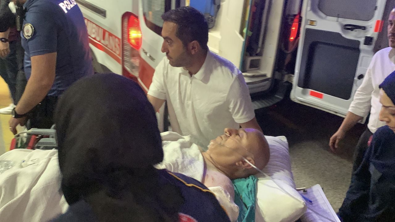 Kocaeli Darıca Belediye binasında kan donduran anlar: Zabıta memuru başkanlık makamında intihar etti, seken kurşun Başkan Bıyık'ı yaraladı - Sayfa 8