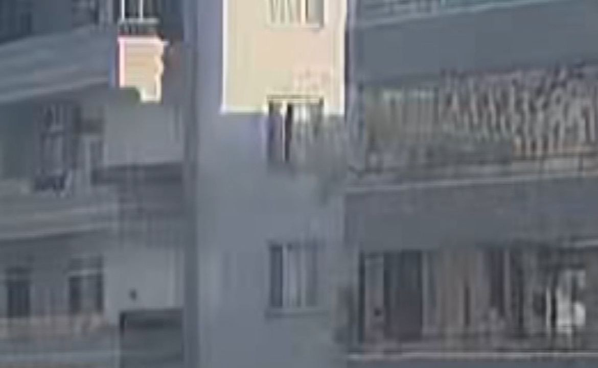 Gaziantepli Emel memurun şüpheli ölümü! İki aylık hamileydi, üçüncü kattaki evlerinin penceresinden düştü - Sayfa 7